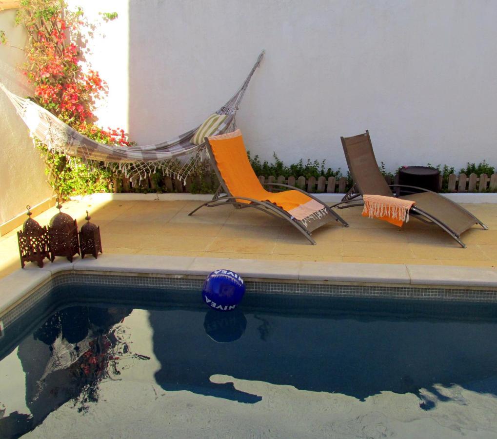 Go Pt - Private Challet With Swimming Pool And Garden Parede Eksteriør bilde